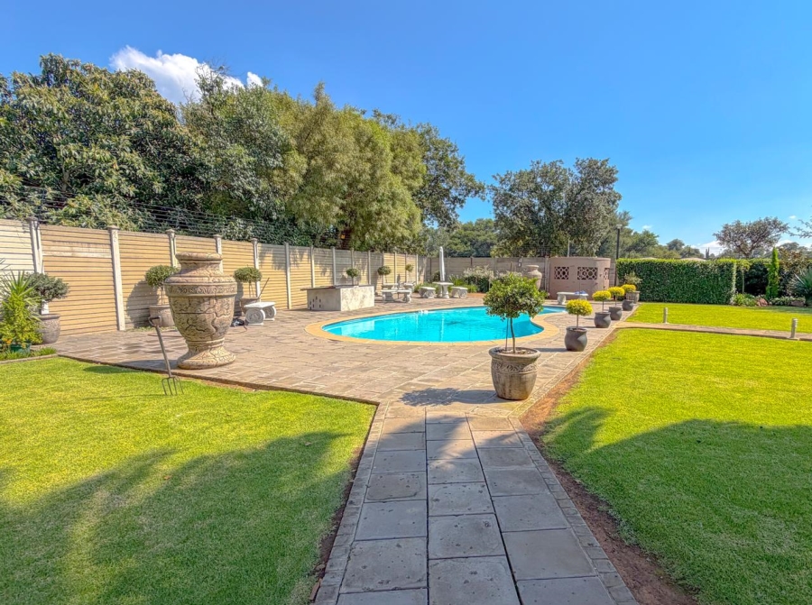 5 Bedroom Property for Sale in Sasolburg Ext 4 Free State